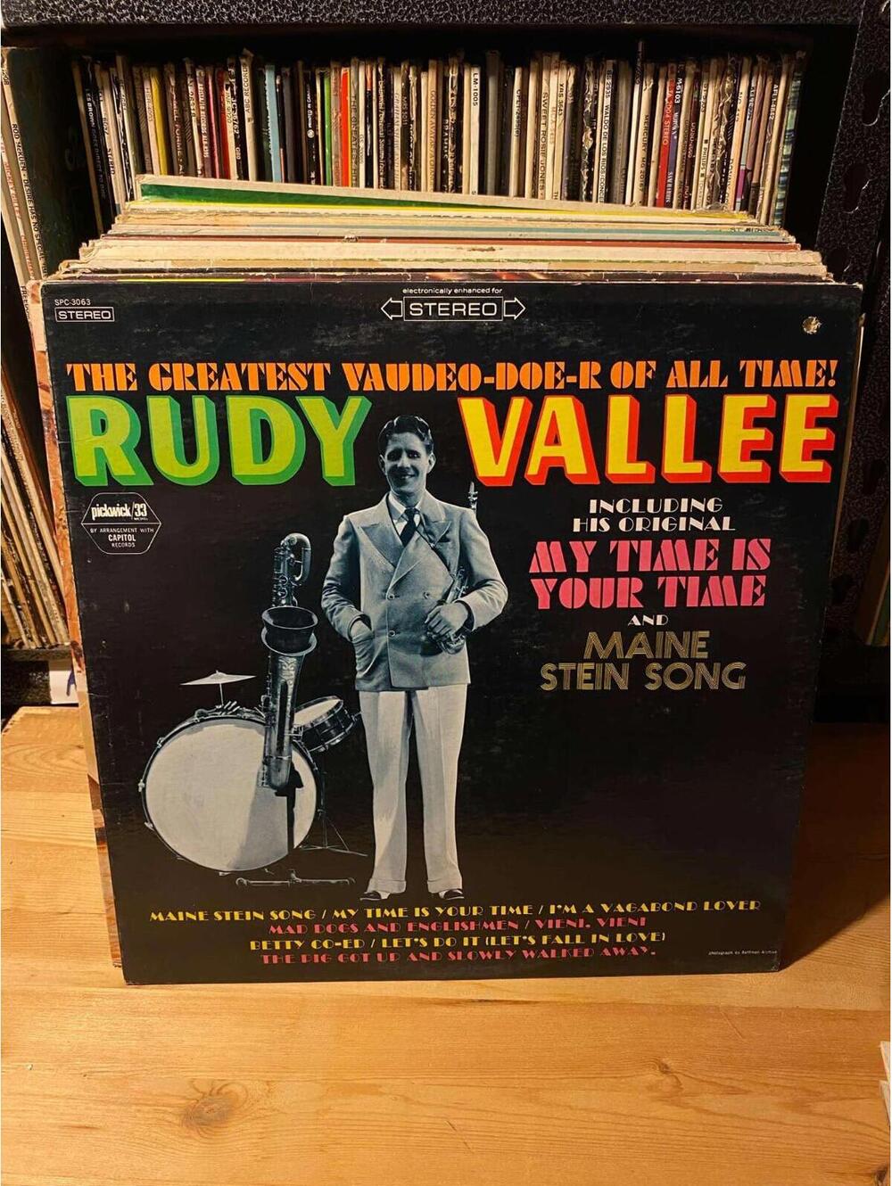 Rudy Vallee – The Greatest Vaudeo-Doe-R Of All Time Vintage 33RPM VG+ AB41
